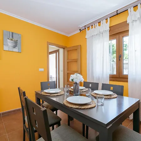 Fantastico Junto Al Mar By Holiday home Sanxenxo
